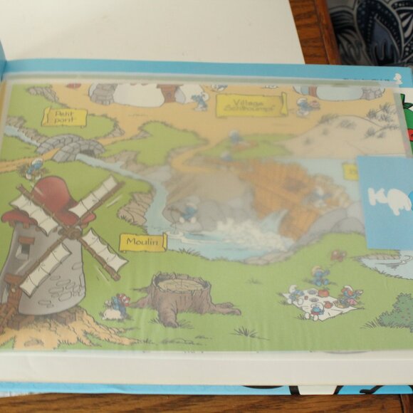 The World of Smurfs: A Celebration of Tiny Blue Proportions by Murray, Matt - Picture 3 of 4